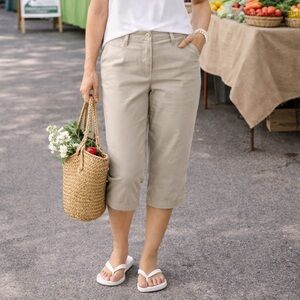 Talbots Perfect Skimmer Pants 6P Beige Stretch Cotton Capri Cropped Casual Golf